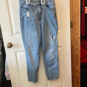 Old Navy Light Blue Distressed Ankle Jeans